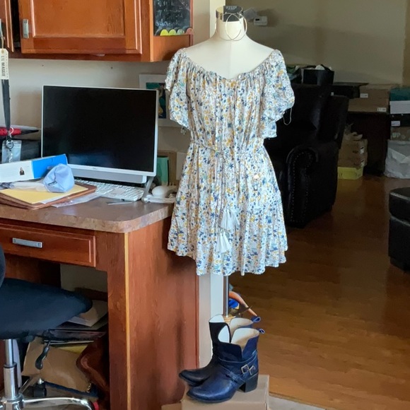 NWOT Cynthia Rowley Flower Tiered Dress in Size S - Picture 5 of 16